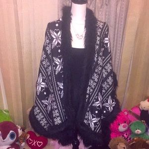 Snowflakes Faux Fur Wrap